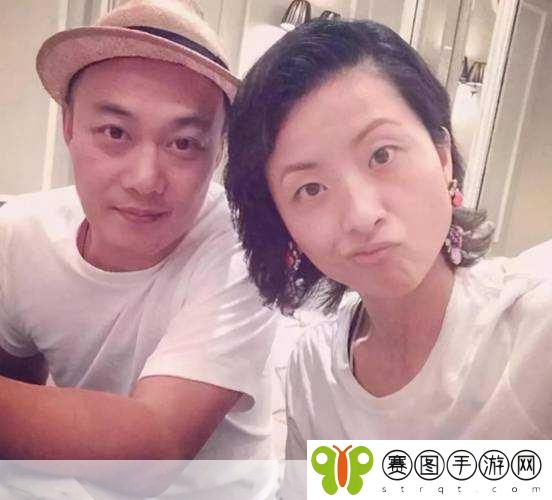 国产自拍**,1. 真实生活中的秘密瞬间:**背后的故事