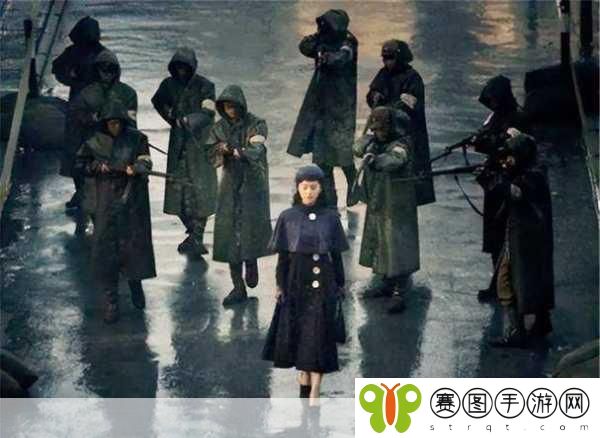 女特务还是黄花大闺女，1. 女特务的双面人生与爱情纠葛