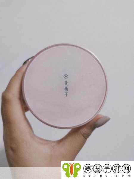 玉女桃花轻蜜粉定妆,1. 玉女桃花轻蜜粉:持妆如初的秘密武器