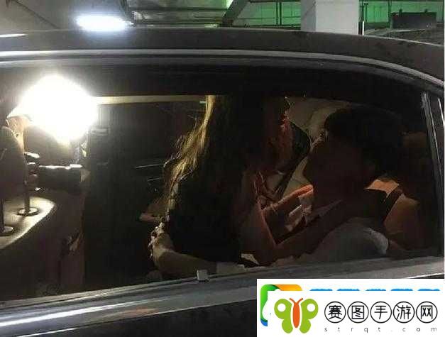 尝到甜头后两人想方设法为何突然播放中断仍持续探究