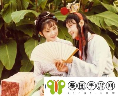 贾政令宝钗扶树干