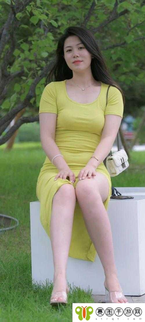 日本白嫩丰满少妇视频