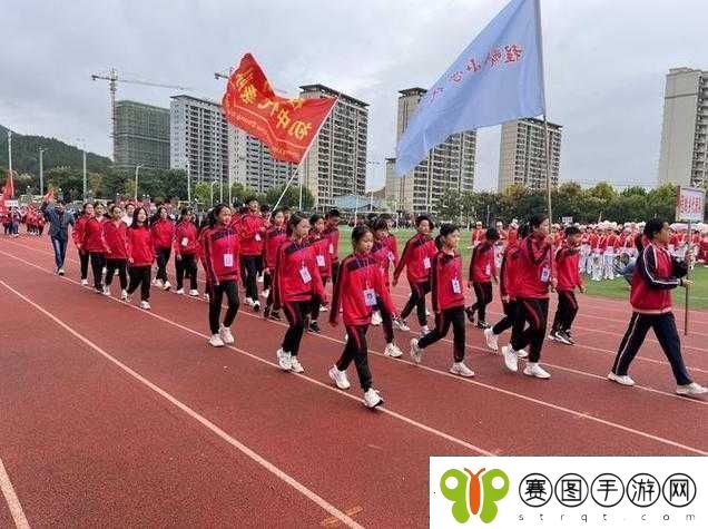 超级凌乱的校园运动会遭弹窗干扰状况百出