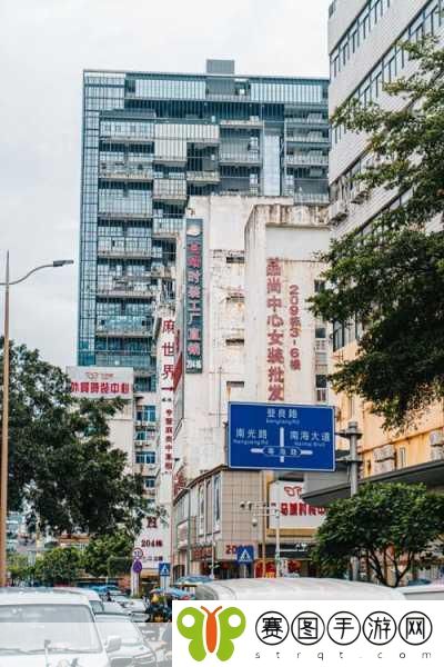 小扫货水叫不出来最简单公交车上，1. 公交车上的小扫货：生活中的趣味与挑战
