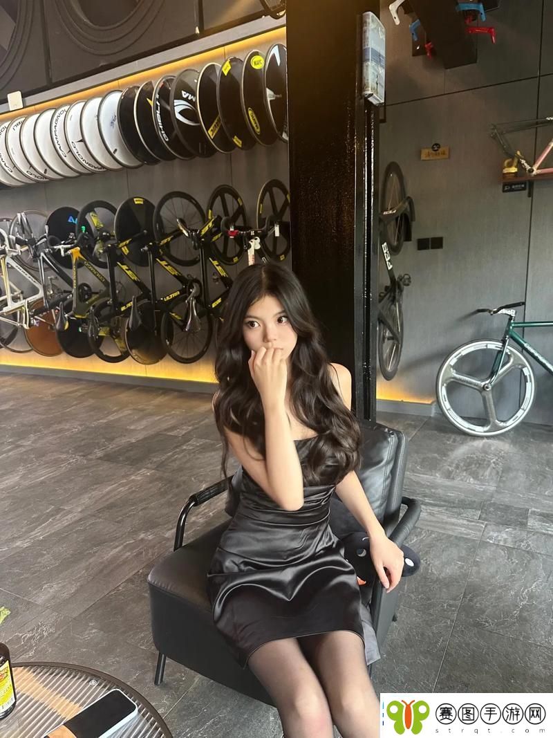 19岁女RAPPER潮水欢迎你网友表示
