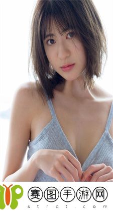 草莓香蕉榴莲丝瓜18岁可以吃吗：探索草莓、香蕉、榴莲和丝瓜对18岁青少年的影响与适宜食用的建议