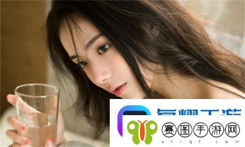怪他1V1简兮