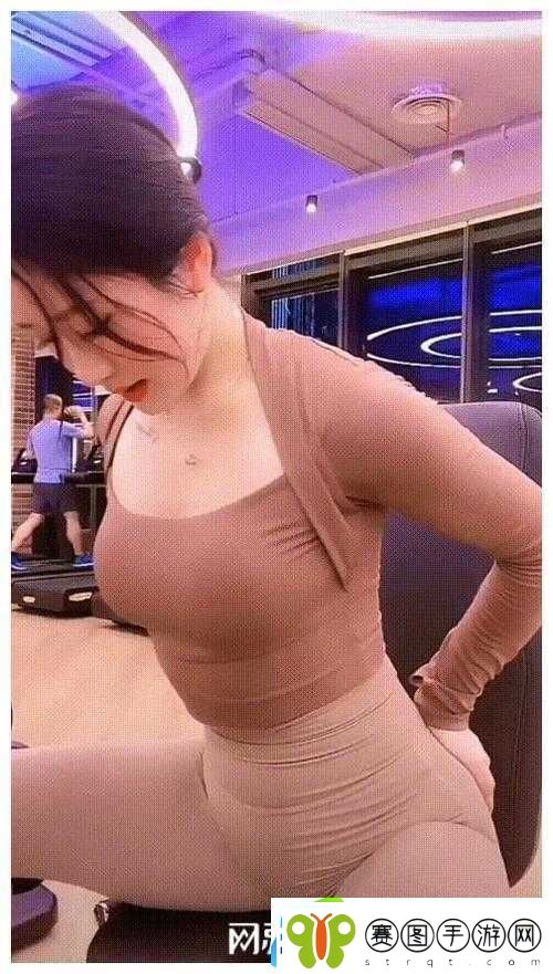 美女露胸无遮挡无马赛克羞羞