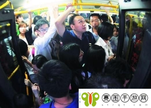 公交一晃一晃就进去了怎么办啊